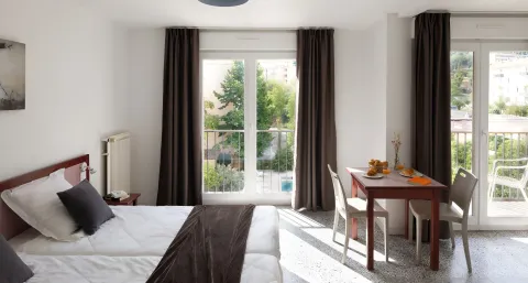 Pay for one night, get 25% off the second night*